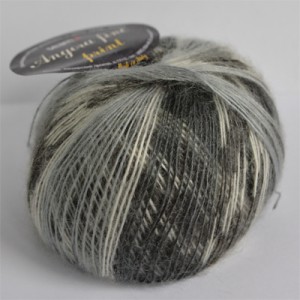 Angora fine print 78 (белый-светло-серый-графитовый)